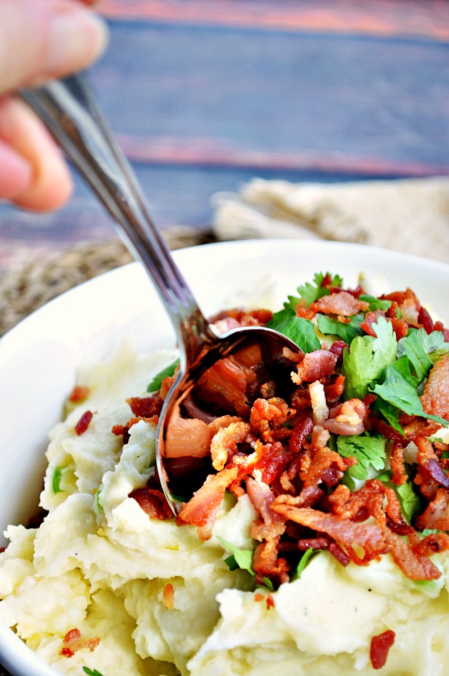 Jalapeno, Bacon, And Cheddar Mashed Potatoes - Breezy Bakes